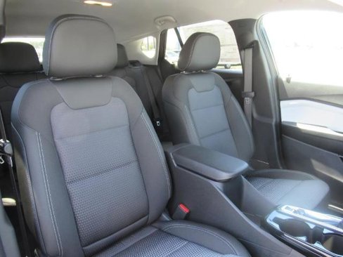 New 2025 Chevrolet Trax LT w/ Driver Confidence Package image 9