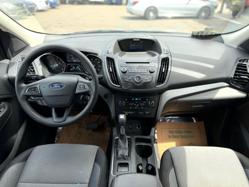 Used 2017 Ford Escape SE image 15