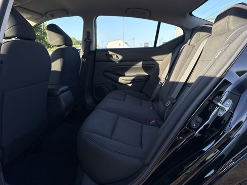 Used 2023 Nissan Altima 2.5 SV image 23