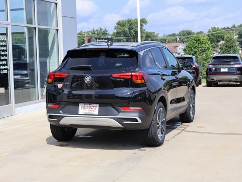 Used 2021 Buick Encore GX Select image 3