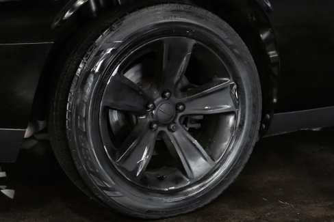 Used 2015 Dodge Challenger SXT image 40
