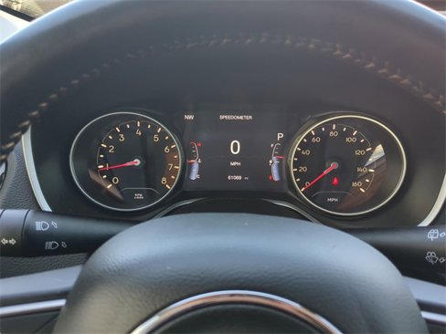 Used 2019 Jeep Compass Limited image 30