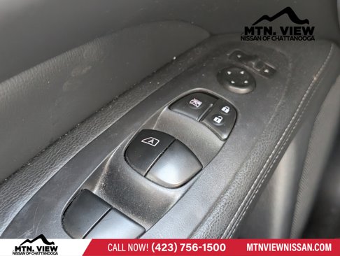 Used 2019 Nissan Pathfinder S image 7
