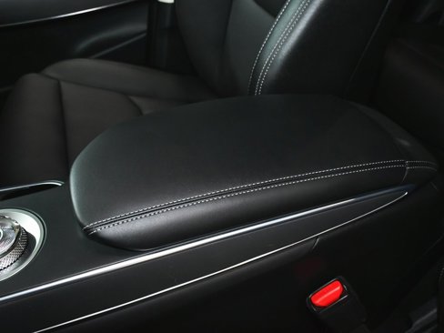 Used 2025 Genesis GV70 2.5T Select w/ Select Package image 47