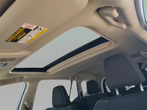 Used 2018 Toyota RAV4 XLE image 29