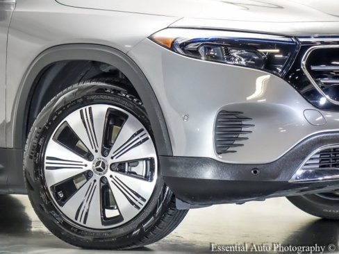 Used 2023 Mercedes-Benz EQB 250+ w/ Exclusive Package image 3