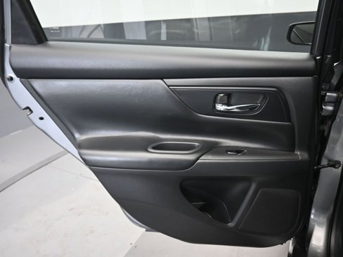 Used 2016 Nissan Altima 2.5 S w/ Power Driver Seat Package image 27