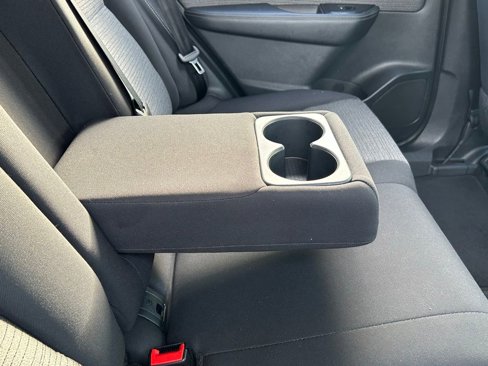 Used 2023 Nissan Rogue SV image 33