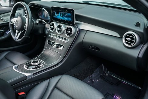 Used 2021 Mercedes-Benz C 300 Sedan image 21