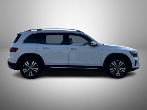 Used 2024 Mercedes-Benz GLB 250 image 4