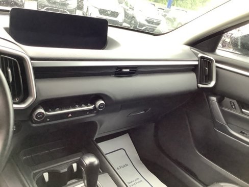 Used 2024 MAZDA CX-50 AWD 2.5 S w/ Preferred Package image 16