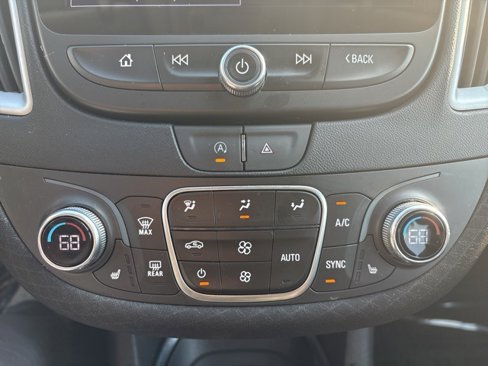 Used 2024 Chevrolet Malibu LT image 23