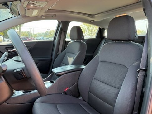 Used 2023 Chevrolet Malibu LT image 14