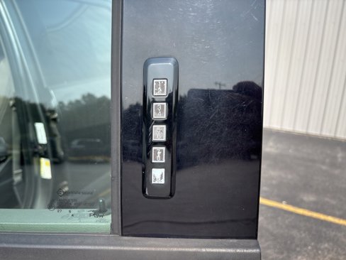Used 2015 Ford F150 XLT w/ Equipment Group 301A Mid image 10
