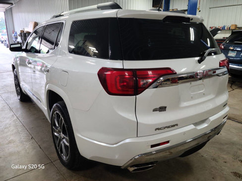 Used 2017 GMC Acadia Denali image 6