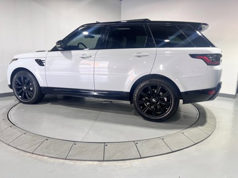 Used 2020 Land Rover Range Rover Sport HSE image 16