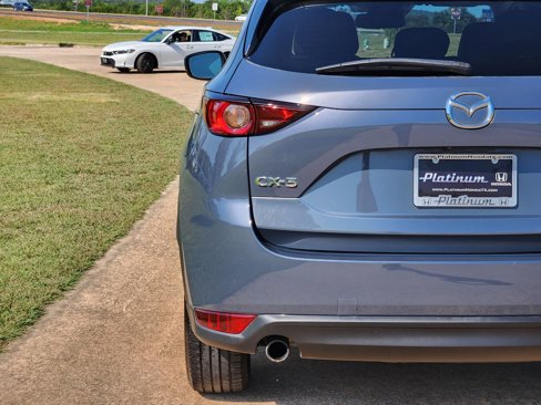 Used 2021 MAZDA CX-5 Carbon Edition image 10