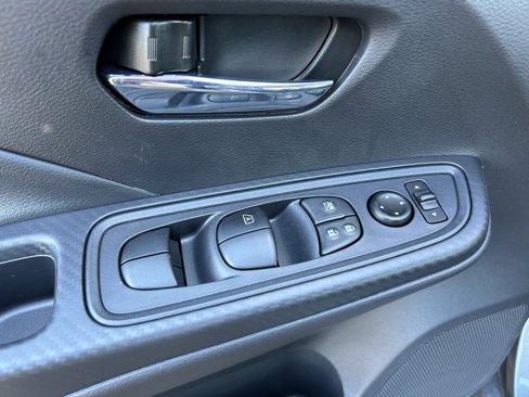 New 2024 Nissan Versa SV w/ Electronics Package image 10