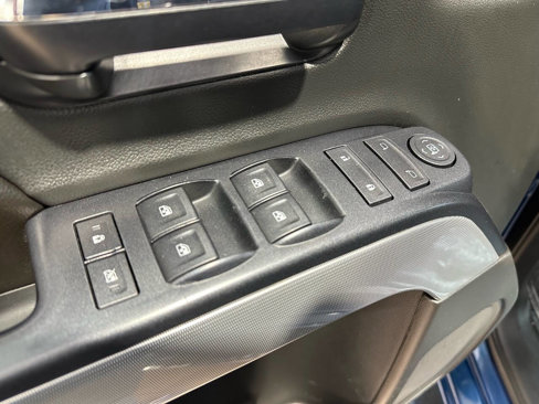 Used 2016 Chevrolet Silverado 1500 LT Z71 w/ All Star Edition image 25