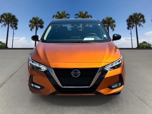 Certified 2020 Nissan Sentra SR w/ Electronics Package image 2
