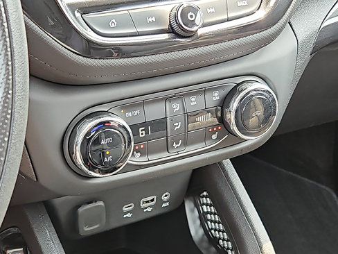 Used 2023 Chevrolet TrailBlazer LT w/ Convenience Package image 15