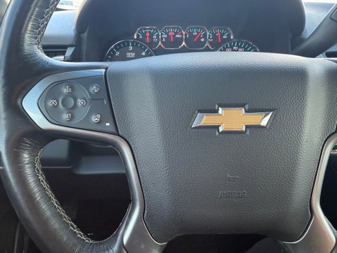 Used 2018 Chevrolet Suburban Premier image 27