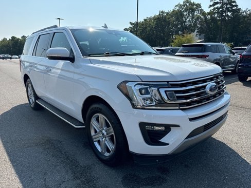 Used 2021 Ford Expedition XLT image 6