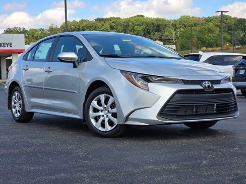 New 2025 Toyota Corolla LE image 1