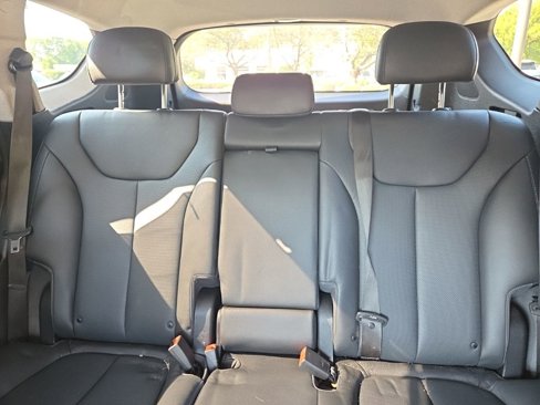 Used 2019 Hyundai Santa Fe FWD image 16
