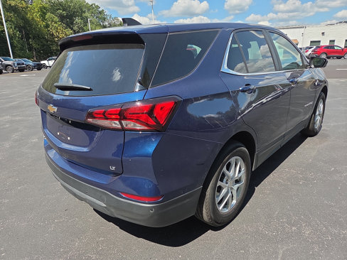 Used 2023 Chevrolet Equinox LT image 3