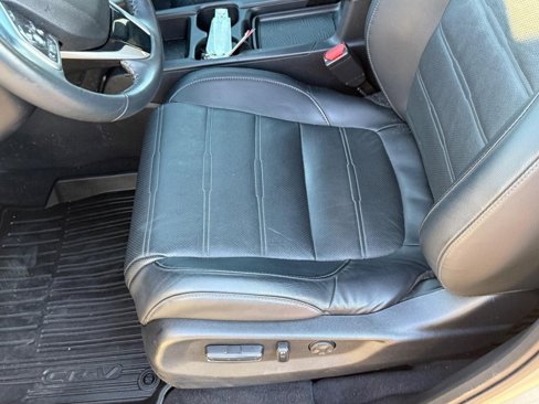 Used 2019 Honda CR-V EX-L image 16