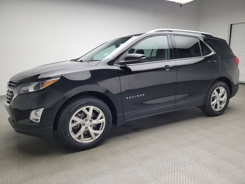 Used 2019 Chevrolet Equinox LT image 2