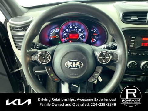 Used 2015 Kia Soul image 9