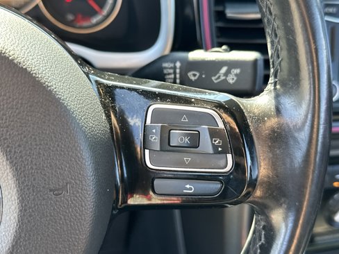 Used 2017 Volkswagen Beetle #PinkBeetle image 16