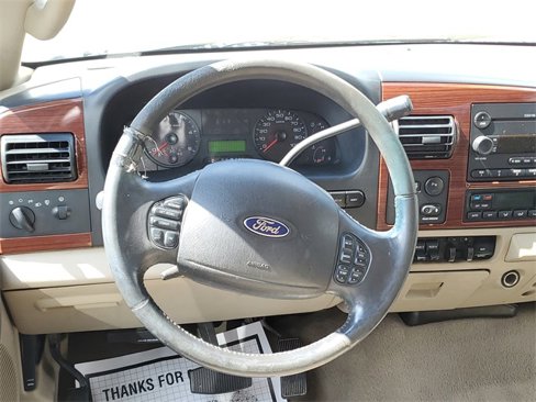 Used 2007 Ford F350 Lariat image 10