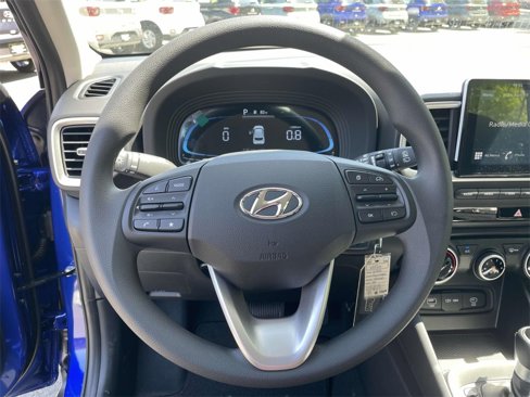New 2025 Hyundai Venue SE image 19