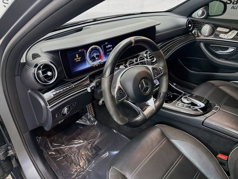 Used 2018 Mercedes-Benz E 63 AMG S w/ AMG Premium Package image 9