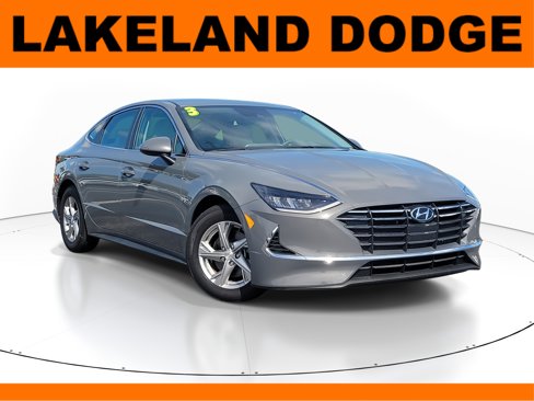 Used 2023 Hyundai Sonata SE image 1