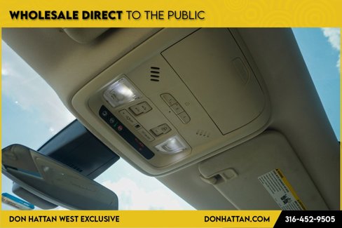 Used 2017 Cadillac XT5 Luxury w/ Driver Awareness Package image 13