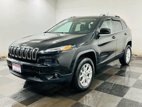 Used 2015 Jeep Cherokee Latitude w/ Comfort/Convenience Group image 1