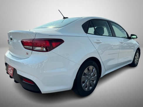 Used 2019 Kia Rio S image 3