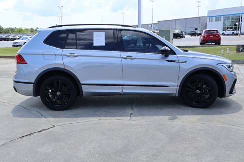 Used 2022 Volkswagen Tiguan SE R-Line image 22