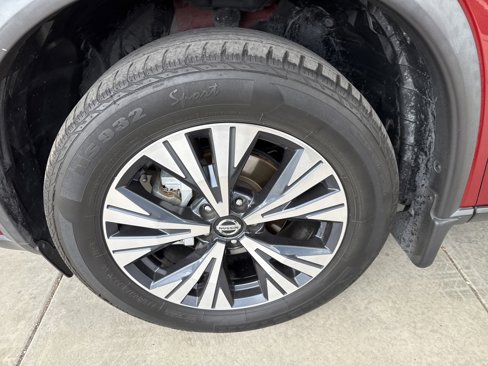 Used 2021 Nissan Rogue SV w/ Premium Package image 8