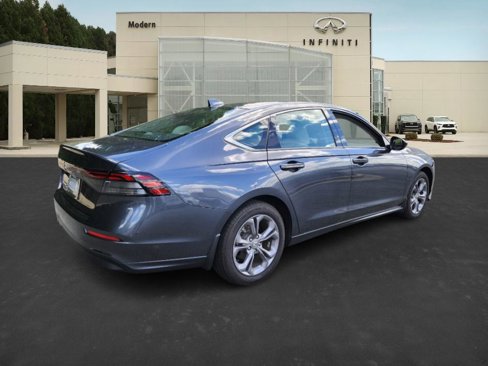 Used 2024 Honda Accord EX image 4