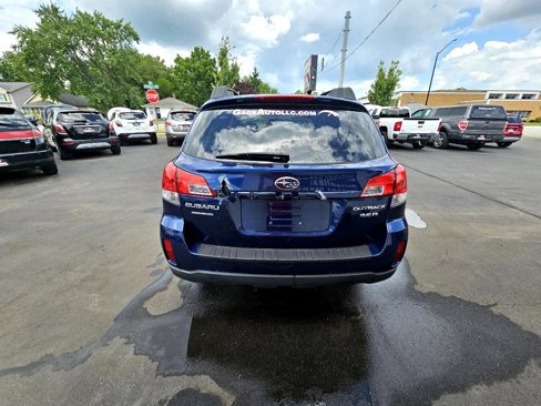 Used 2010 Subaru Outback 3.6R Limited image 29