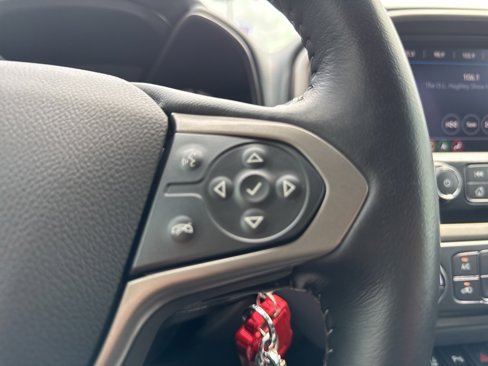 Used 2022 Chevrolet Colorado Z71 w/ Trail Boss Package image 18