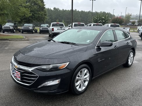 Used 2022 Chevrolet Malibu LT image 3