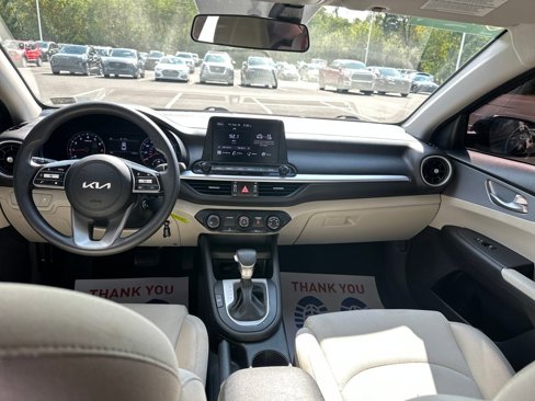 Used 2023 Kia Forte LXS image 18