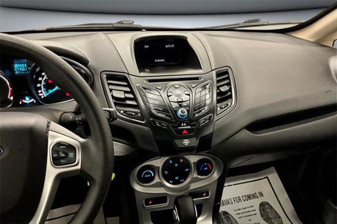 Used 2019 Ford Fiesta SE w/ Cold Weather Package image 9