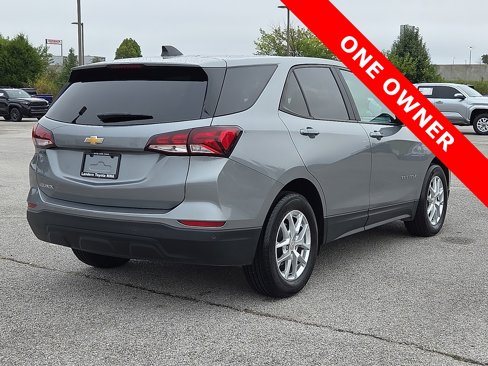 Used 2024 Chevrolet Equinox LS w/ LS Convenience Package image 5